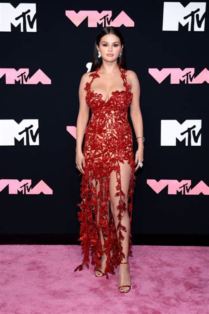 2018 MTV Video Music Awards Wackiest Dressed — Photos