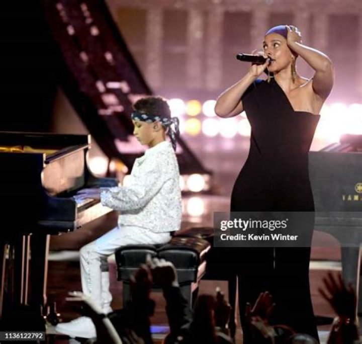 Alicia Keys’ Adorable Son Egypt Performs First-Ever Song ‘Super Boy’ On Piano — Watch
