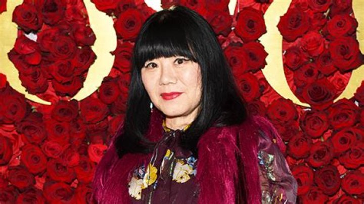 Anna Sui Celebrity Profile – Hollywood Life