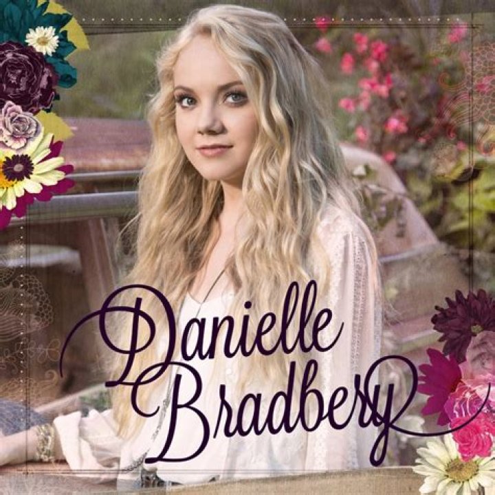 Danielle Bradbery Talks ‘Never Have I Ever’ & More New Music – Hollywood Life