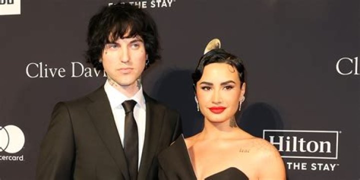 Demi Lovato Comes Out As Non-Binary After ‘A Lot Of Healing’ & Changes Pronouns To They/Them