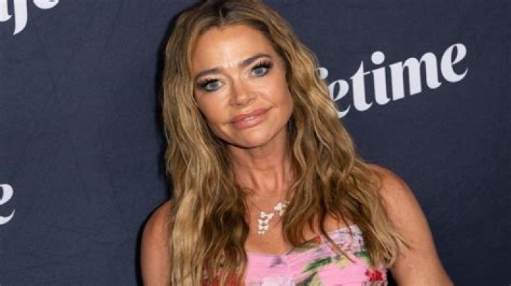 Denise Richards Flaunts Her Body In Sexy Bikini With ‘RHOBH’ Co-Stars – Hollywood Life