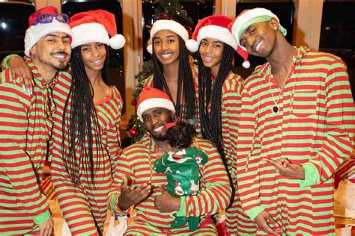 Diddy Shares 1st Look At New Baby Girl In Fun Family Christmas Photos