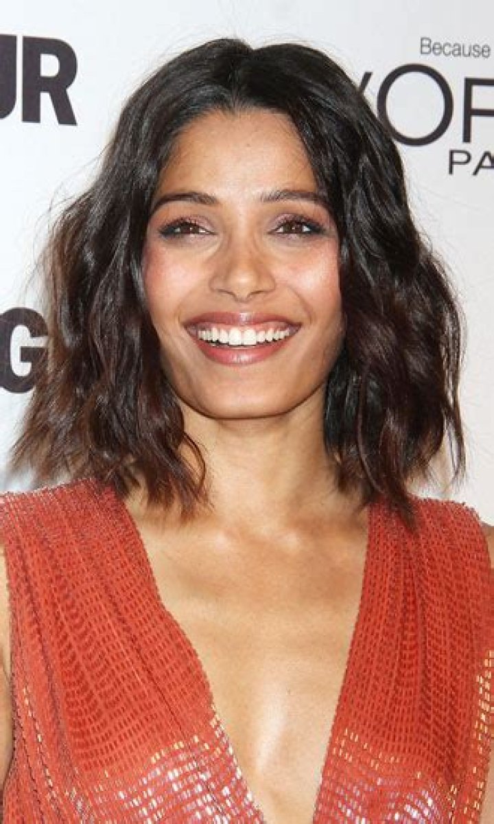 Freida Pinto – Hollywood Life