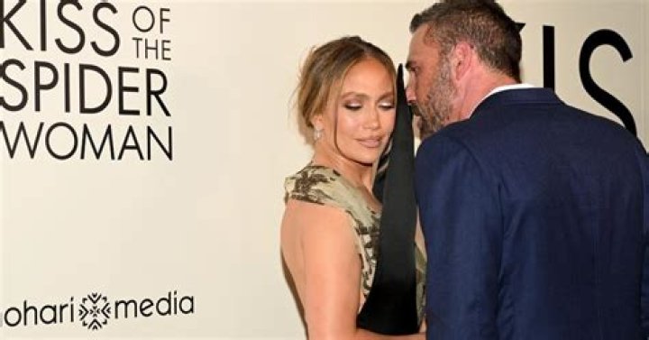 Jennifer Garner Spotted On Solo Outing Following Ex Ben Affleck & J.Lo’s Getaway To Montana — See Photos