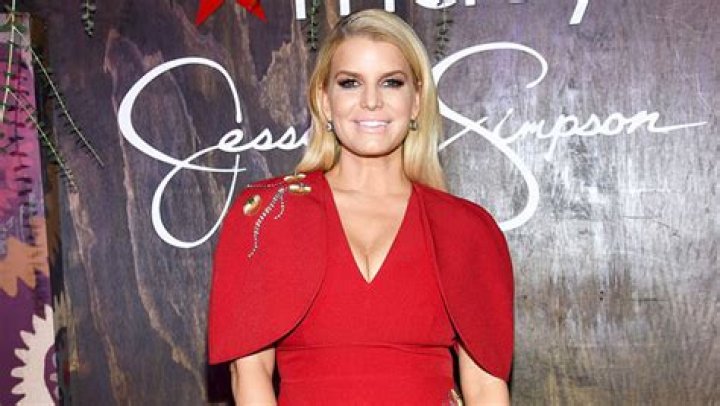 Jessica Simpson’s Workout Tips & Diet Secrets – Exclusive Interview – Hollywood Life