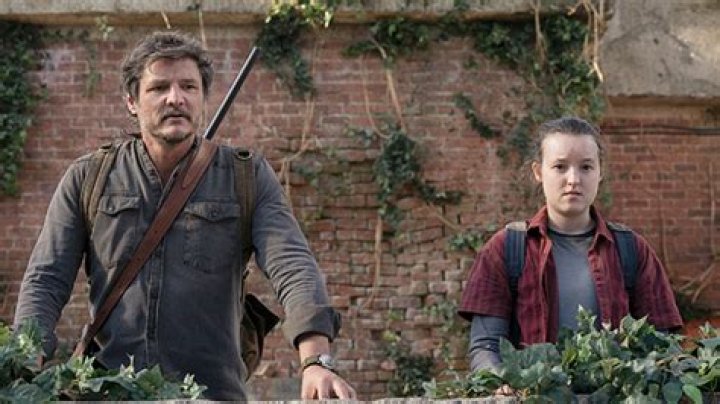 Joel Kills Marlene To Save Ellie In Season 1 Finale – Hollywood Life