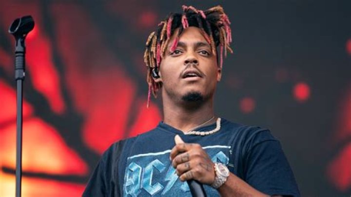 Juice WRLD Cause Of Death Revealed: Rapper, 21, Died From ‘Oxycodone & Codeine Toxicity’