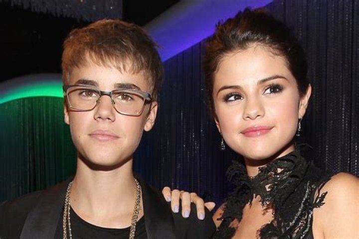 Justin Bieber & Selena Gomez: He’s Jealous Of Her Relationship With Samuel Krost