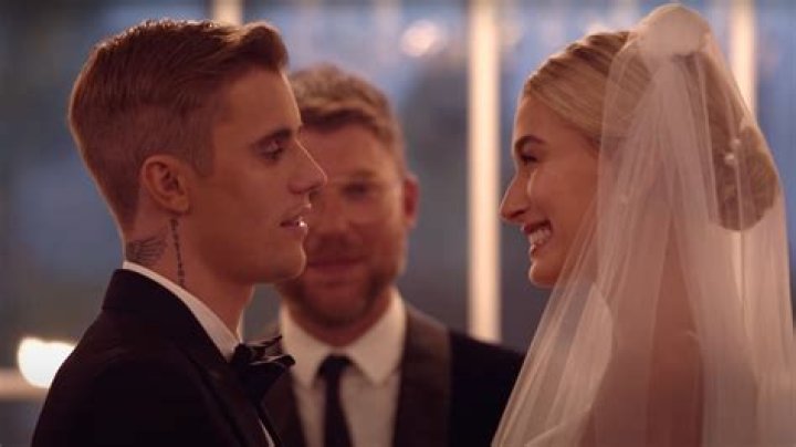 Justin Bieber: Torn Between Hailey Baldwin & Selena Gomez