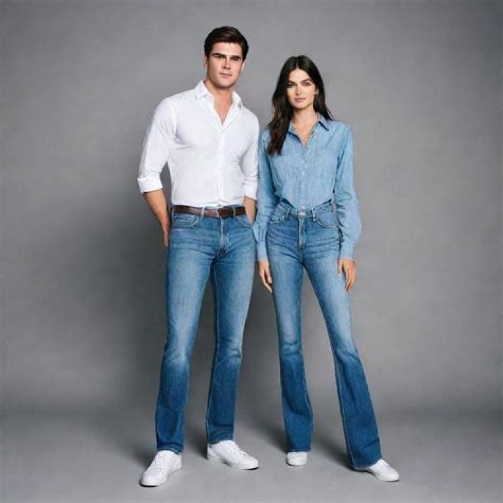 Kaia Gerber & Jacob Elordi Are A Clone Couple In Matching Blue Outfits While On A Walk In LA – Pics