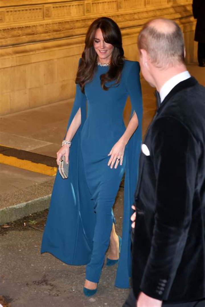 Kate Middleton’s Post-Baby Body — Slim & Lovely Just 1 Month After Birth