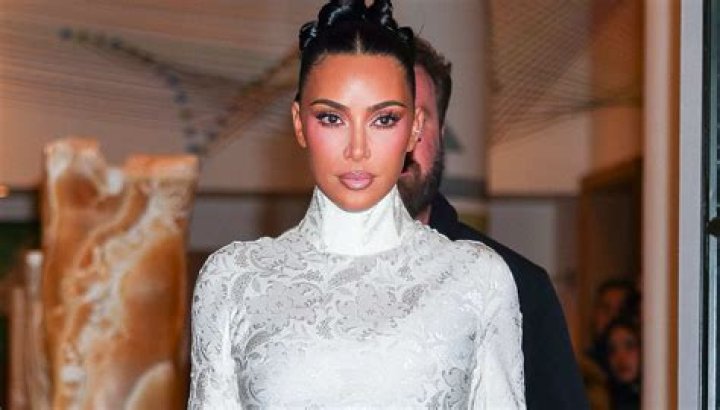 Kim Kardashian’s Spanx: Could They Hurt Her Pregnancy? The Truth