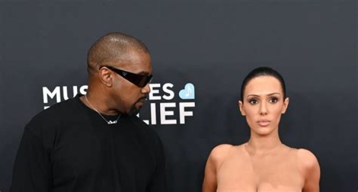 Kim Kardashian Stuns In New SKIMS Bodysuits Amid Kanye Divorce Reports – Hollywood Life