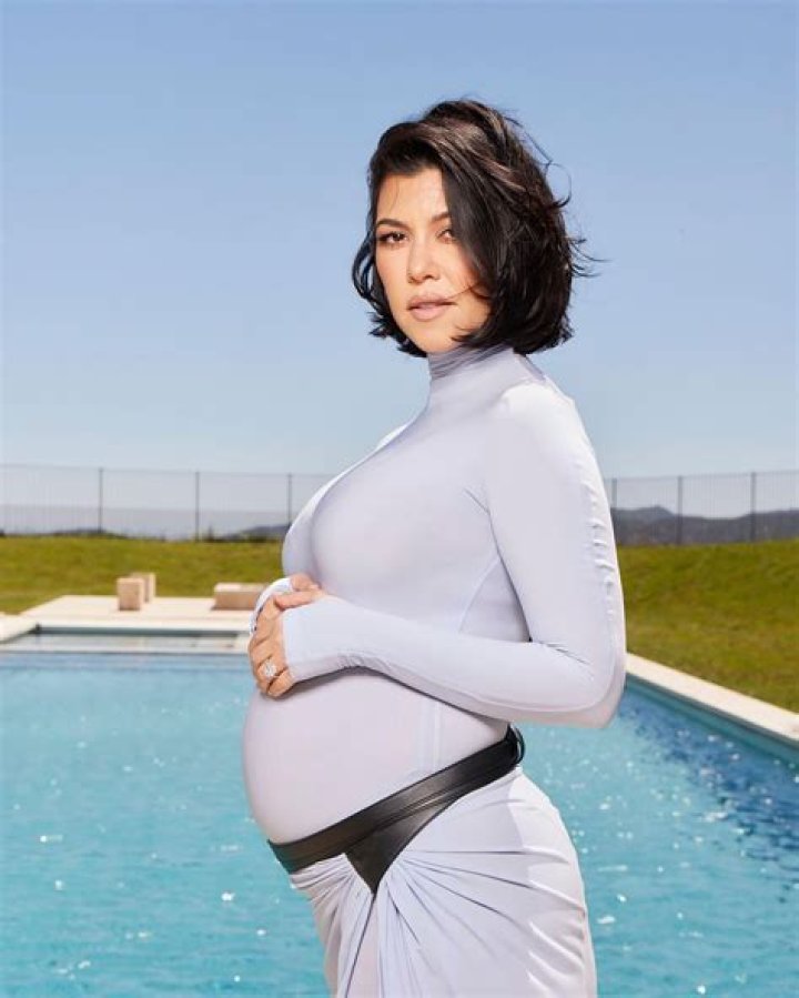 Kourtney Kardashian Reveals First Photo & Full Name Of New Baby