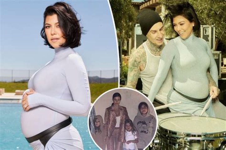 Kourtney Kardashian Rocks A Black One-Piece Swimsuit In New Selfie As Travis Barker Romance Heats Up