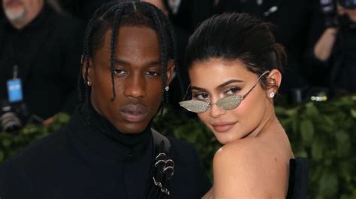 Kylie Jenner & Travis Scott Split After Christmas – Hollywood Life