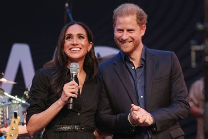Meghan Markle & Prince Harry Play Ping Pong In Invictus Games Ad – Hollywood Life