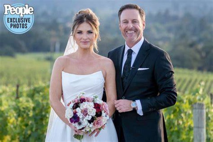 Michael Strahan Blasts Chris Harrison’s ‘Surface’ Apology For ‘Bachelor’ Controversy