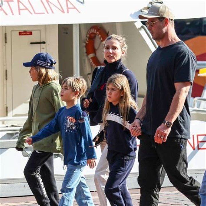 Miley Cyrus Wants 'A Bunch Of Kids' With Liam Hemsworth