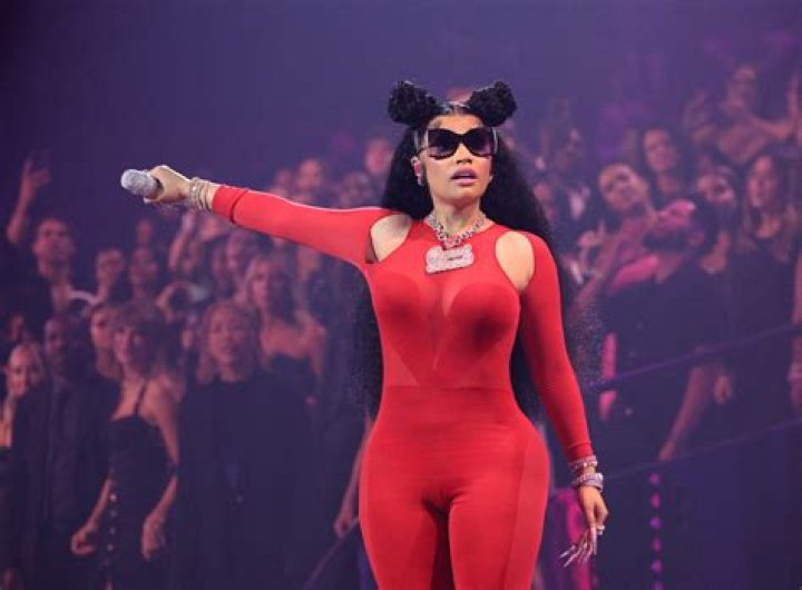 Nicki Minaj’s Red Outfit in ‘You Da Baddest’ — Bondage Look Is Hot – Hollywood Life