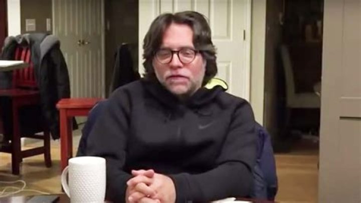 NXIVM’s Keith Raniere GIves First Prison Interview About Branded Women – Hollywood Life