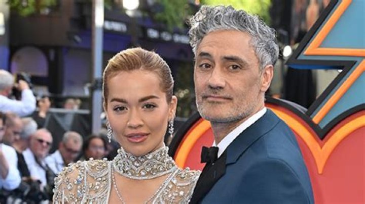 Photos Of The Relationship – Hollywood Life