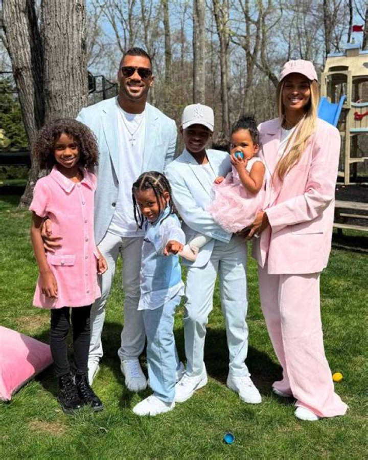 She Welcomes A Son With Russell Wilson – Hollywood Life