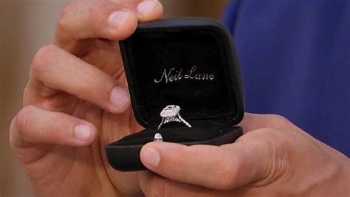 Tayshia Adams’ Engagement Ring: See Her Stunning Diamond From [SPOILER] After Finale Proposal