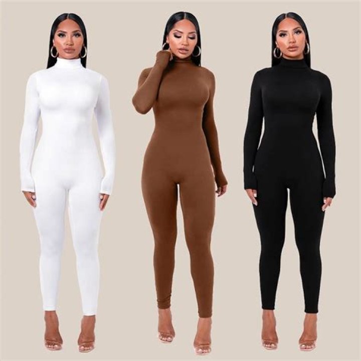 Tiny Admits She’s ‘Feeling Blessed & Fine’ As She Shows Off Her Body In Skintight Outfit — Watch