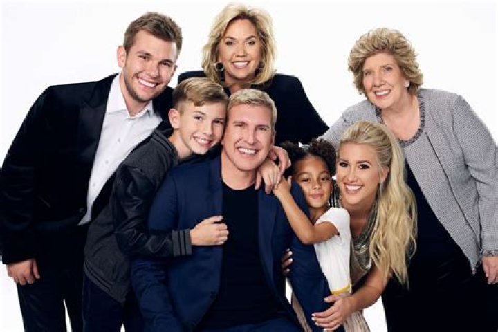 Todd Chrisley’s Son Kyle Calls Him In ‘Chrisley Know Best’ Episode – Hollywood Life
