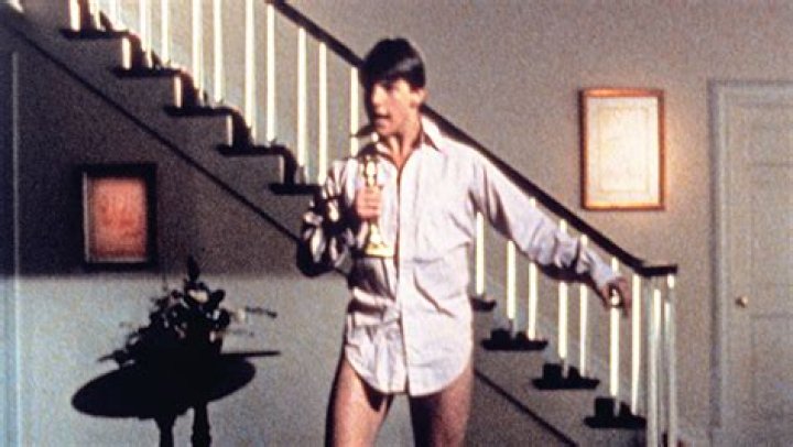 Tom Cruise Talks Dancing In His Underwear In ‘Risky Business’ – Hollywood Life