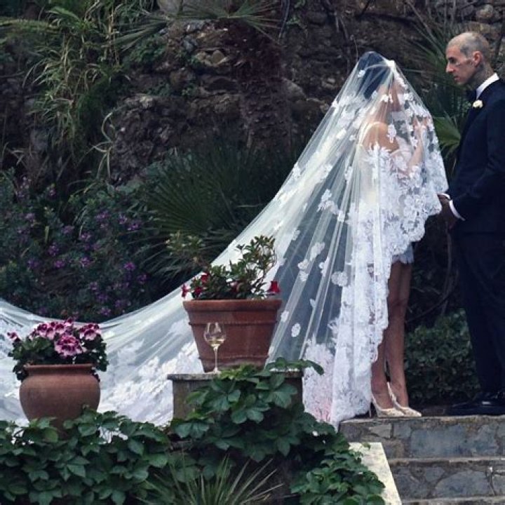 True Thompson, 4, Styles Tristan’s Hair As Khloe Kardashian Attends Kourtney’s Wedding In Italy