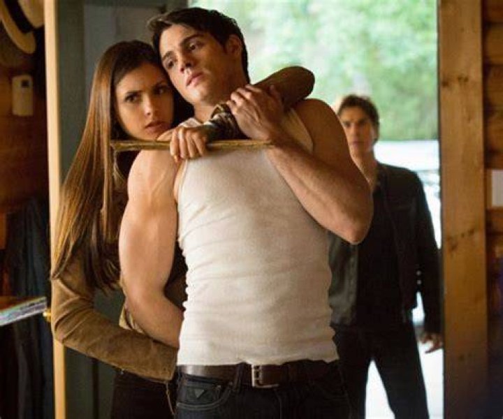 Vampire Diaries Recap — Carol Lockwood Dies — Season 4 Episode 9 – Hollywood Life