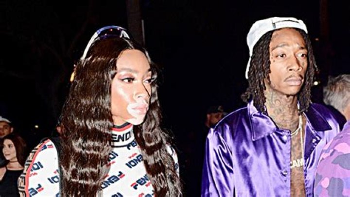 Wiz Khalifa & Winnie Harlow Hold Hands Outside Of L.A. Lakers Game – Hollywood Life