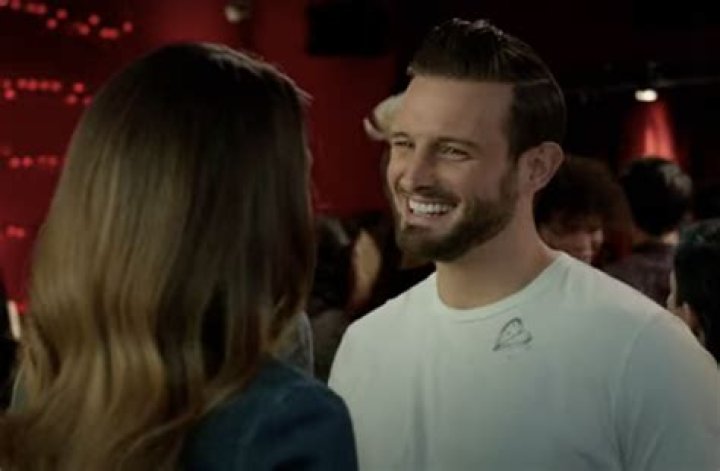 ‘Younger’ Series Finale Preview: Kelsey Tears Up Over Charles During Emotional Speech